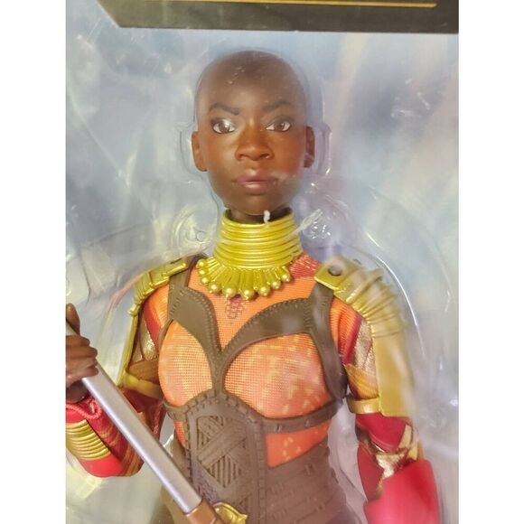 Black Panther Wakanda Forever Marvel Legends Nakia and Okoye Action Figure B11 - Picture 4 of 9